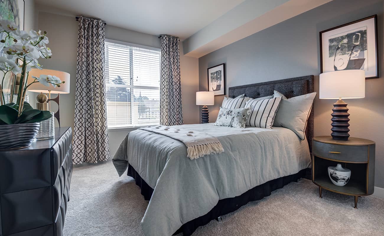 Rent Two-Bedroom Apartments in Concord | Renaissance Square